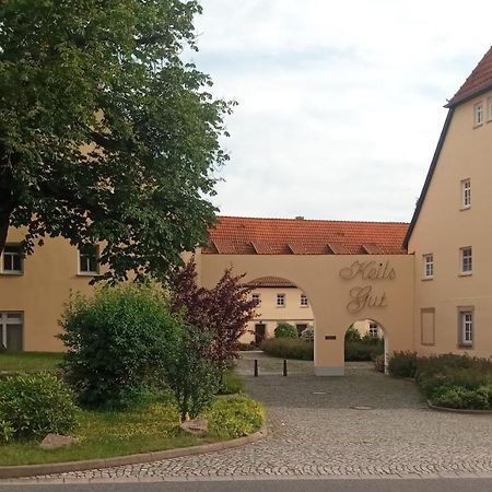 Landhotel Keils Gut Вильсдруф Экстерьер фото
