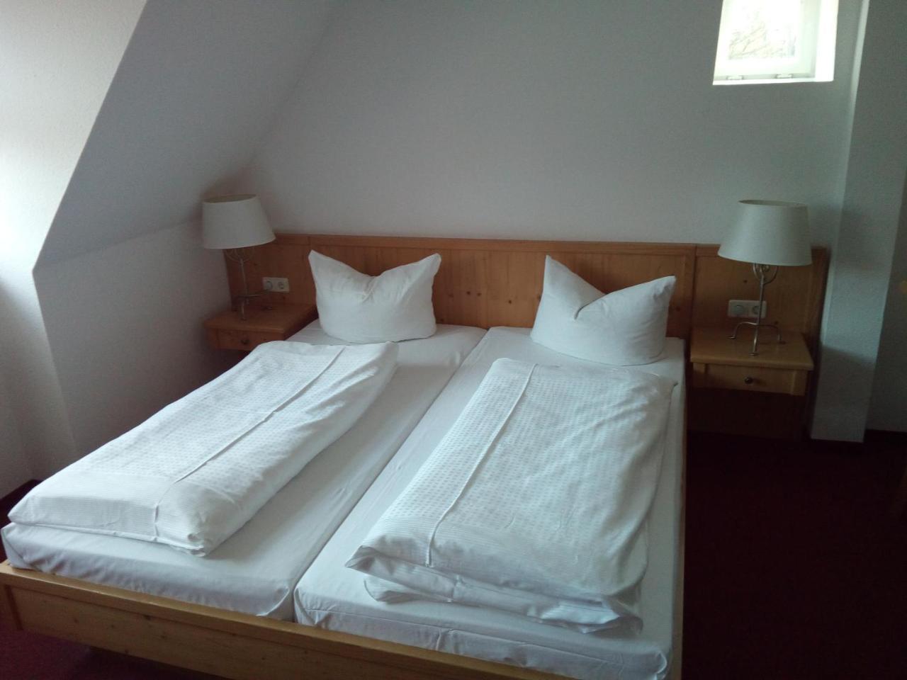 Landhotel Keils Gut Вильсдруф Экстерьер фото